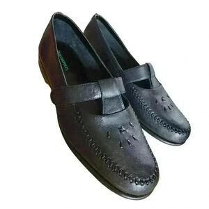 Grasshoppers Black Leather Comfort Shoes Flats , Strap Close, Women's Size 8.5